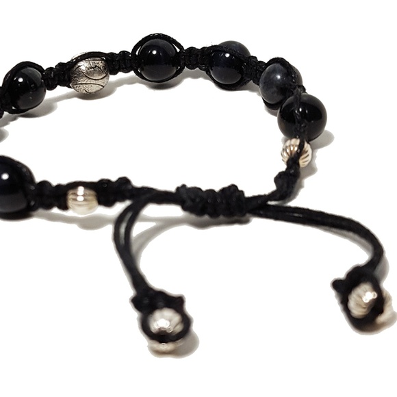 Blue Tiger Blue Tiger Eye & Labradorite Macrame Bracelet